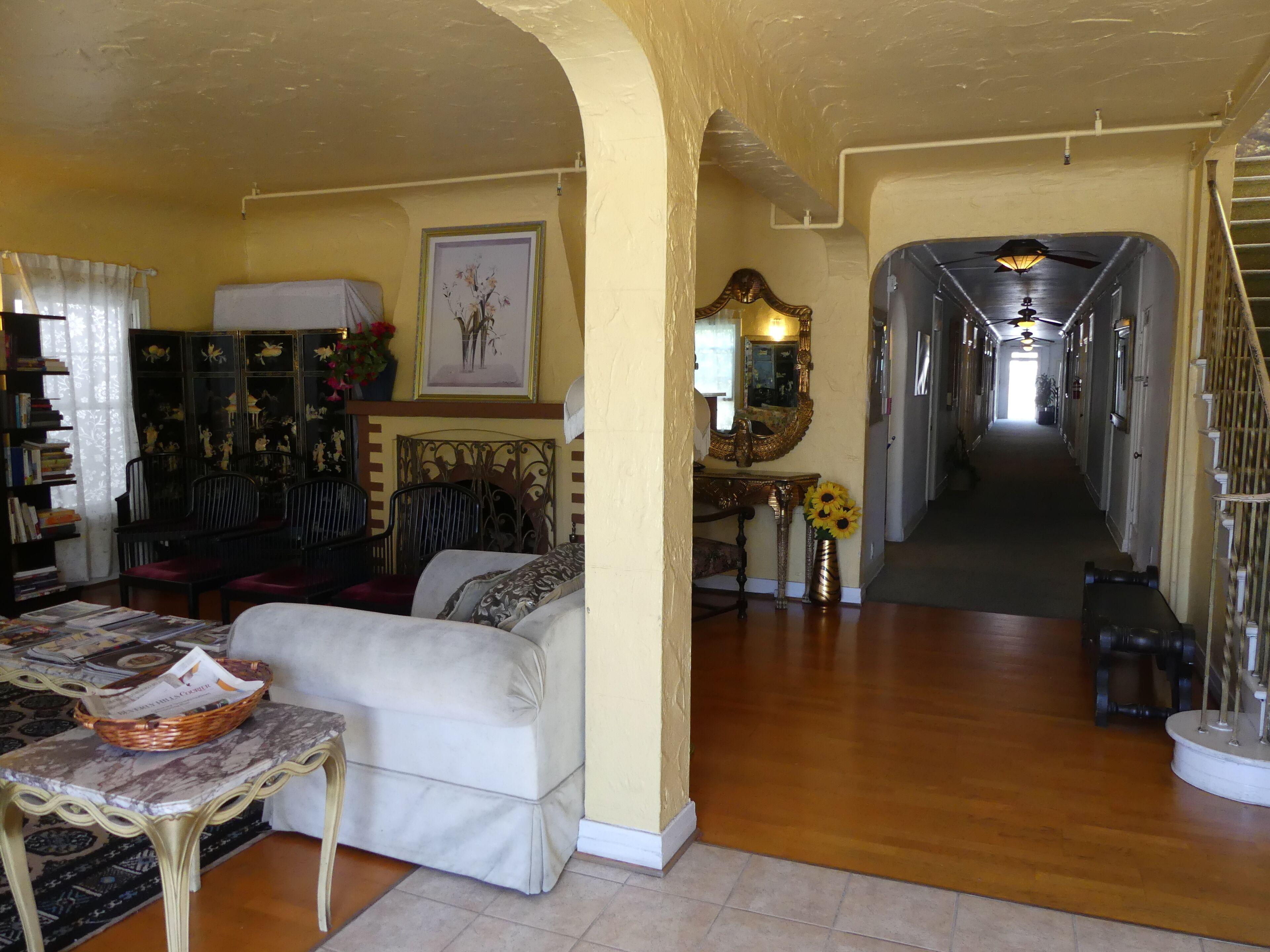 Hotel Del Flores — Foto 1